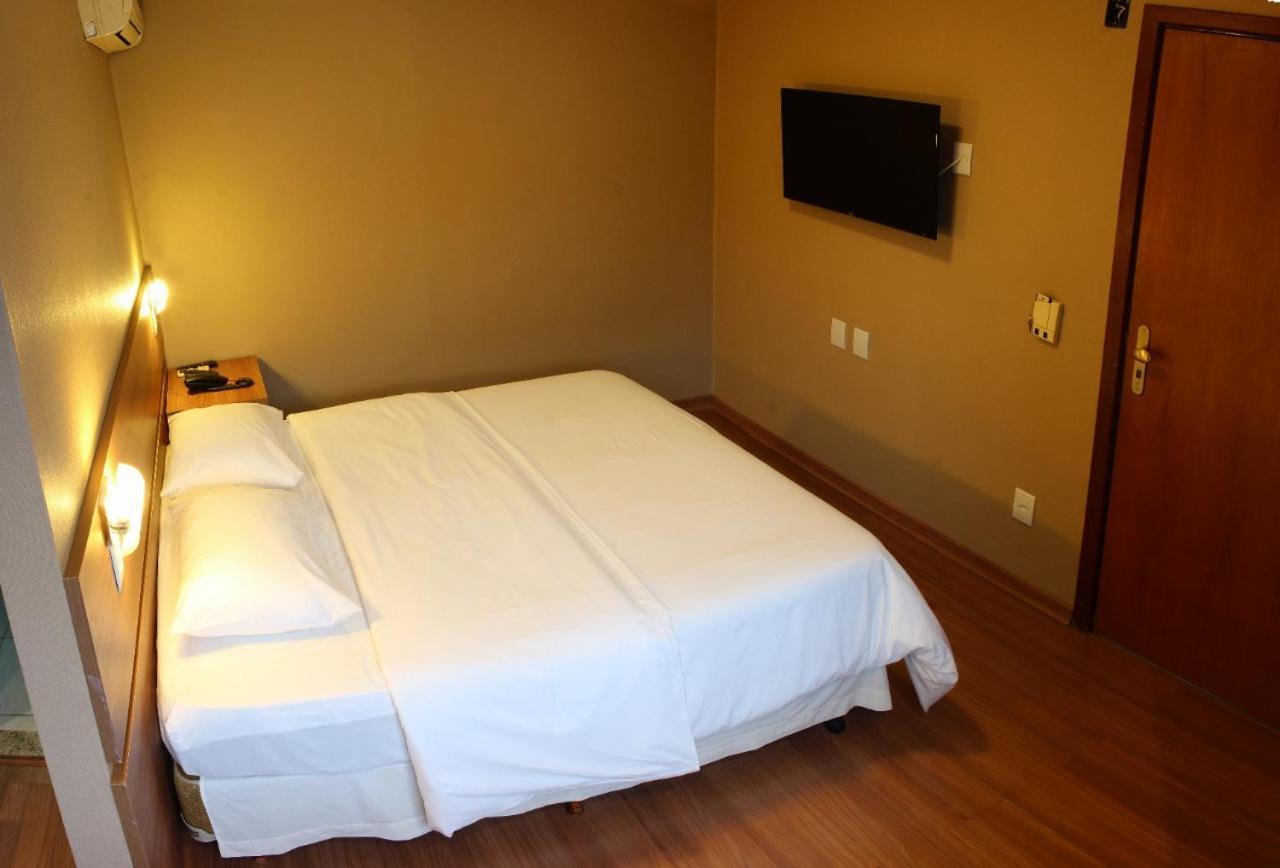 Hotel Bernal Ituiutaba Екстериор снимка